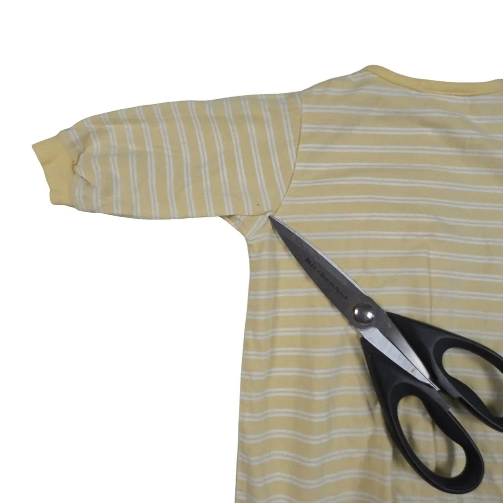 Vintage Tykes by Carters Yellow Striped Duck Footed Sleeper 6-9 Months Snaps